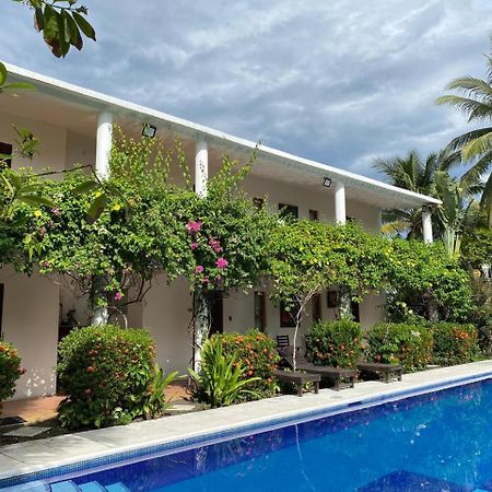 Hotel Atelie del Mar Monterrico Esterno foto
